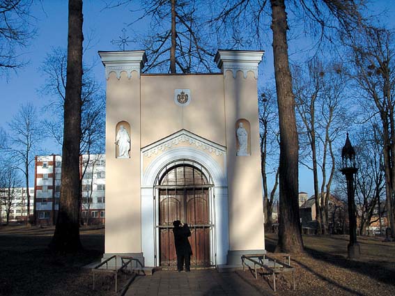 Kunigaikščių Oginskių koplyčia Rietavo dvaro parke. Danutės Mukienės nuotrauka.