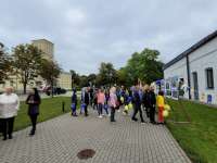 Europos paveldo dienų renginio dalyviai apžiūri parodą Žemaitukai grįžta į Rietavą